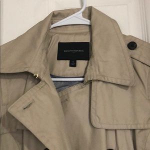 Women’s trench coats